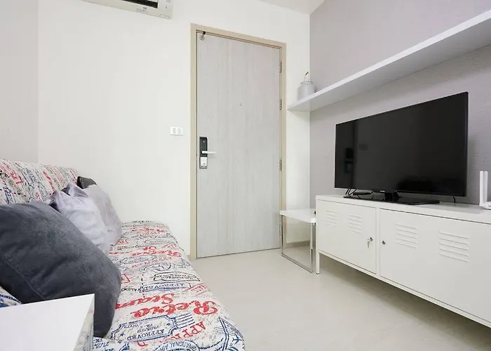 Апартаменты 5mins Walk To Bts Thonglor, Skyline View