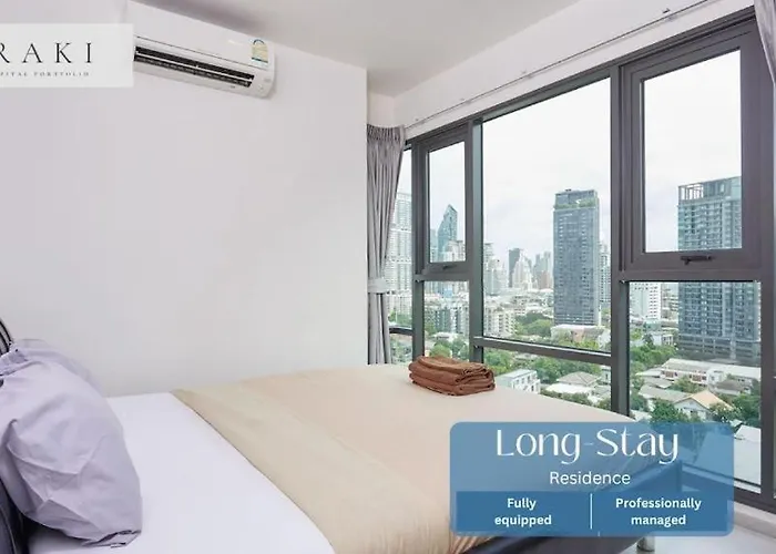 Апартаменты 5mins Walk To Bts Thonglor, Skyline View Бангкок