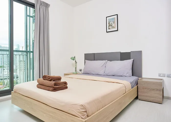 5mins Walk To Bts Thonglor, Skyline View Апартаменты Бангкок