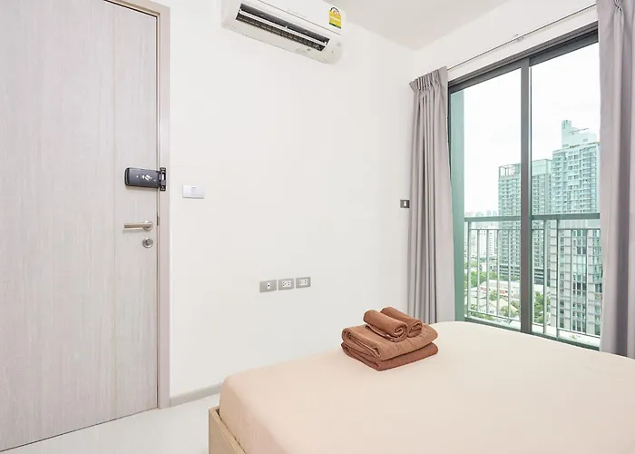 5mins Walk To Bts Thonglor, Skyline View Апартаменты