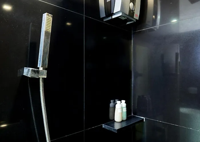 Апартаменты 5mins Walk To Bts Thonglor, Skyline View Бангкок